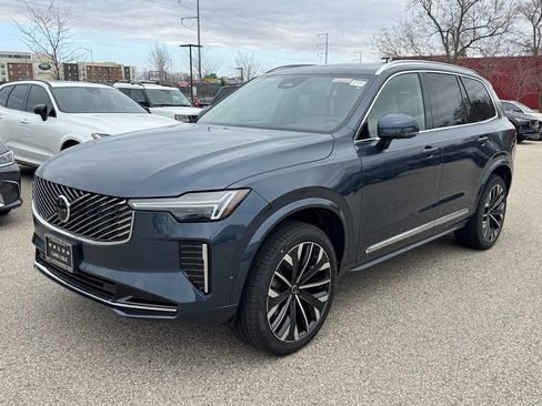 New 2026 Volvo XC90 B6 Plus w/ Protection Package image 1