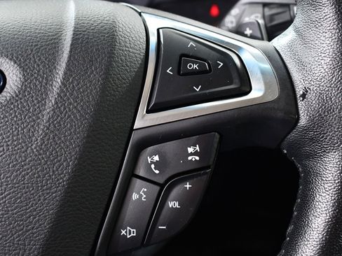 Used 2018 Ford Edge SEL w/ Equipment Group 201A image 31