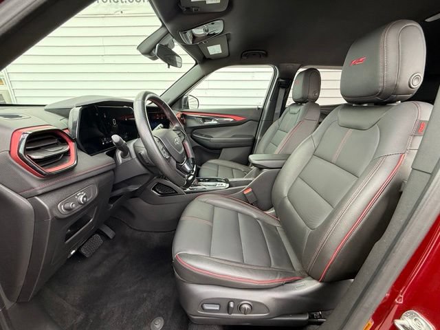 Used 2024 Chevrolet TrailBlazer RS AWD/4WD image 16