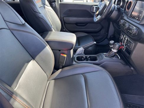 Used 2022 Jeep Gladiator Mojave w/ LED Lighting Group image 6