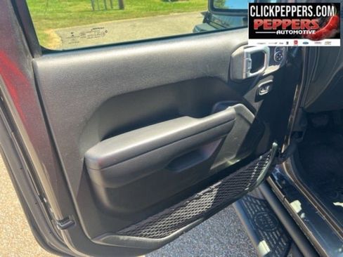 Used 2021 Jeep Wrangler Willys image 8