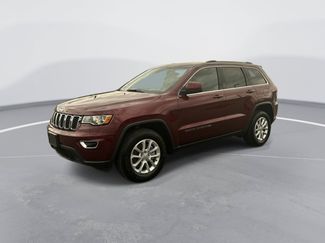 Used 2021 Jeep Grand Cherokee Laredo AWD/4WD video 1