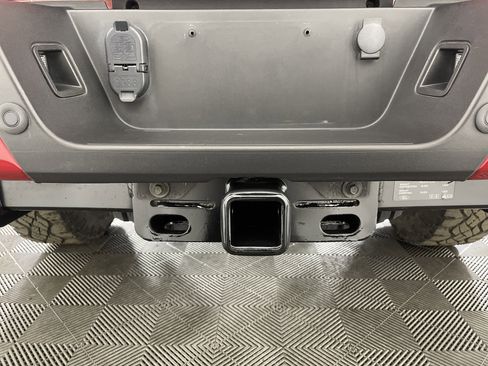 Used 2022 Ford F250 Lariat w/ Tremor Off-Road Package image 8