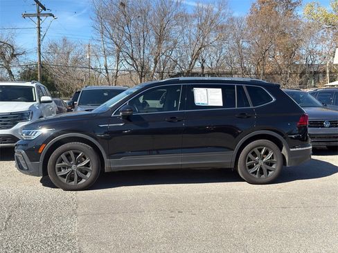 New 2024 Volkswagen Tiguan SE image 6