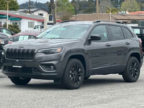 New 2023 Jeep Cherokee Altitude Lux w/ Lux Elite Package image 8