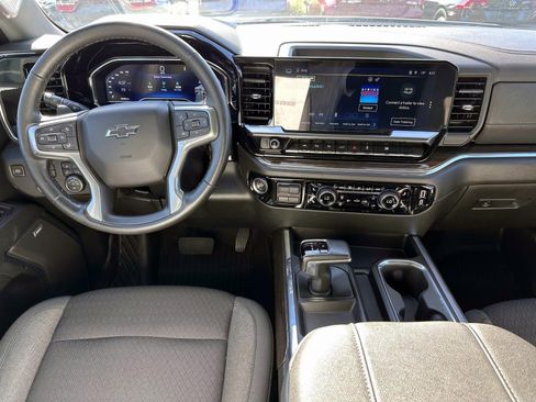 Used 2024 Chevrolet Silverado 1500 RST w/ Convenience Package II AWD/4WD image 15