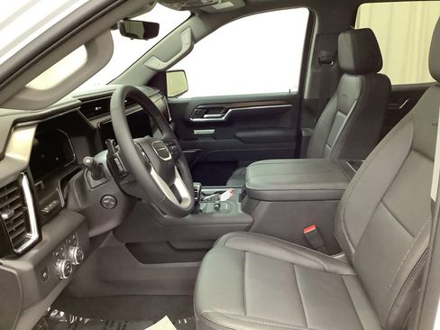 New 2026 GMC Sierra 1500 Denali w/ Denali Reserve Package image 19