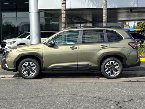 Certified 2026 Subaru Forester Premium AWD/4WD image 7