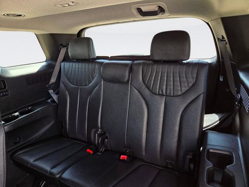 Used 2024 Hyundai Palisade Limited AWD/4WD image 39