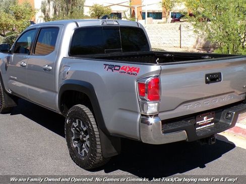 Used 2020 Toyota Tacoma TRD Off-Road image 7