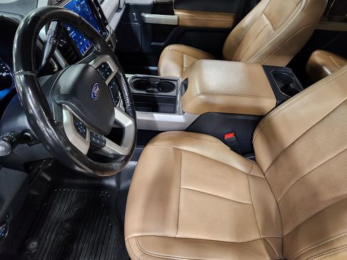 Used 2022 Ford F350 Lariat w/ Lariat Value Package AWD/4WD image 34