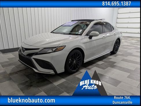 Used 2023 Toyota Camry XSE FWD image 1