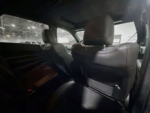 Used 2024 Dodge Durango SRT AWD/4WD image 11