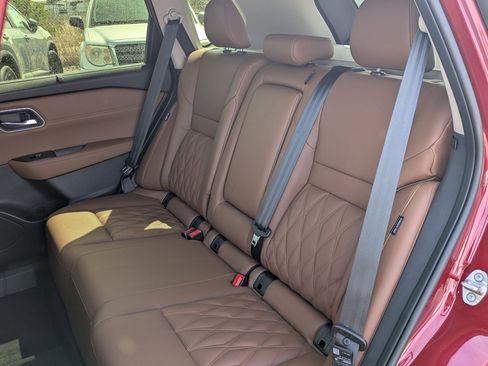 New 2026 Nissan Rogue Platinum w/ Platinum Premium Package AWD/4WD image 25