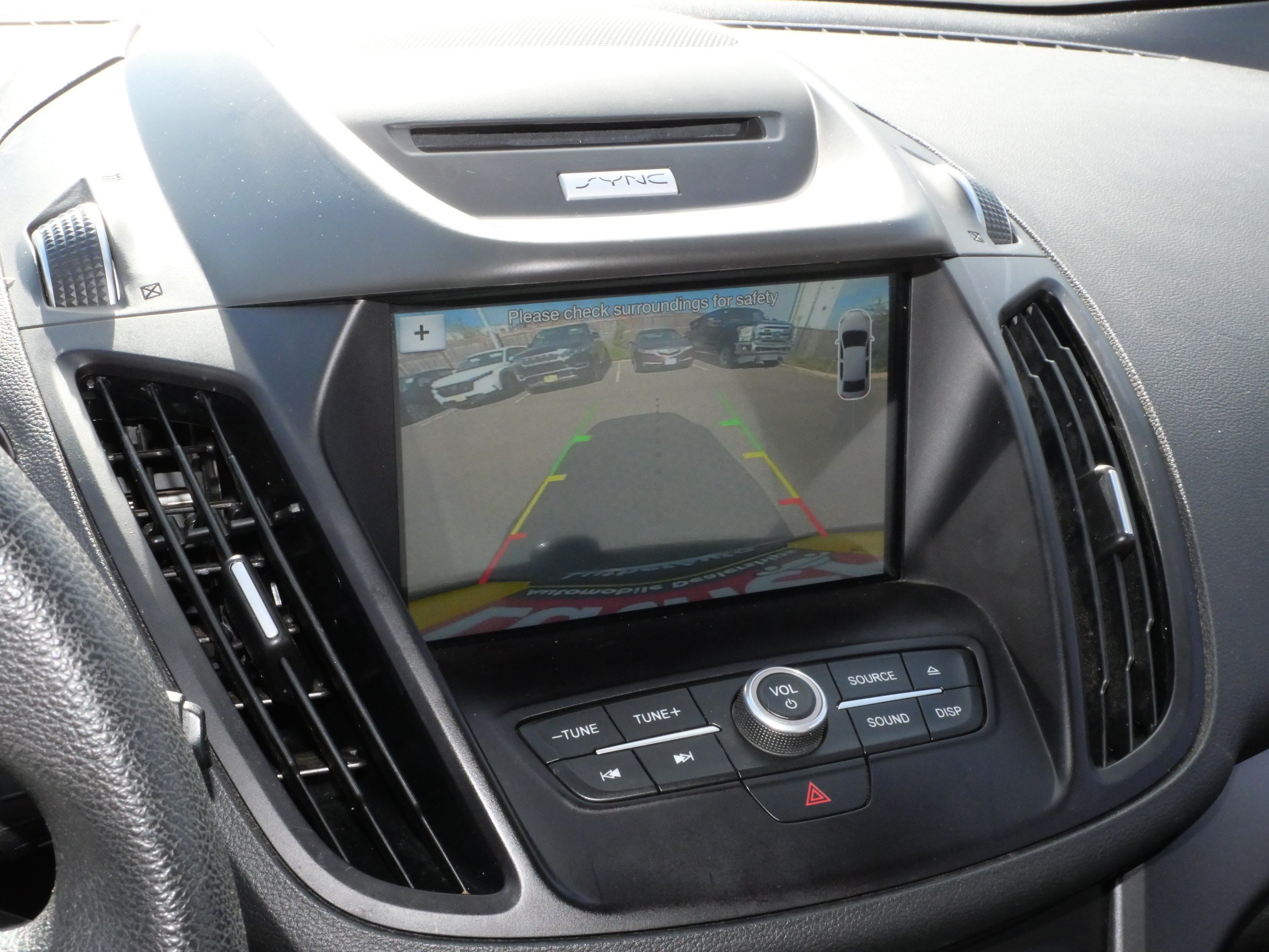 Used 2017 Ford Escape SE w/ Equipment Group 201A FWD image 23