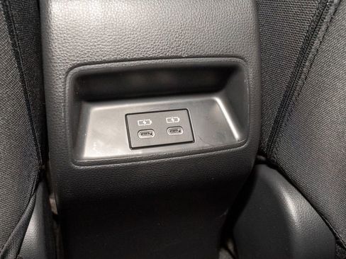 Certified 2025 Toyota Corolla SE image 7