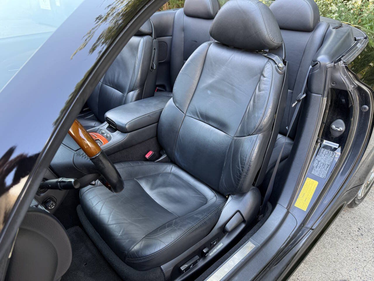 Used 2004 Lexus SC 430 Convertible RWD image 10