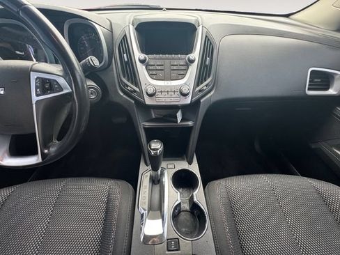 Used 2017 Chevrolet Equinox LT w/ Convenience Package AWD/4WD image 11