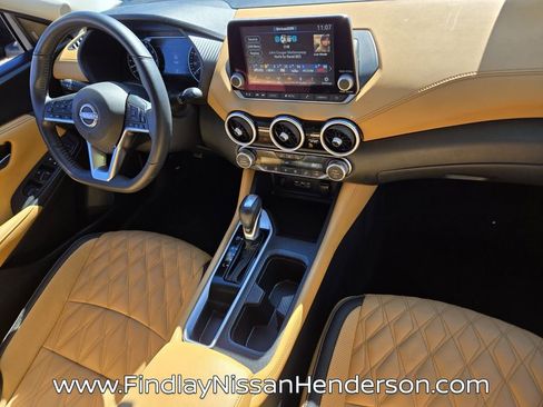 Used 2025 Nissan Sentra SV w/ SV Premium Package image 18