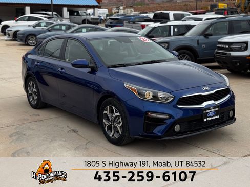 Used 2021 Kia Forte LXS FWD image 3