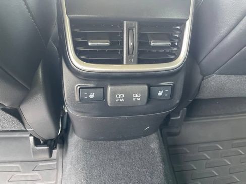 Used 2020 Subaru Outback Limited AWD/4WD image 17