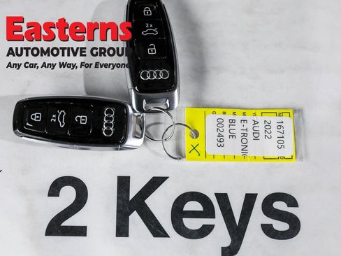 Used 2022 Audi e-tron GT Premium Plus w/ Performance Package image 7