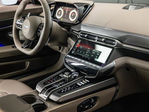 New 2026 Aston Martin Vanquish image 26