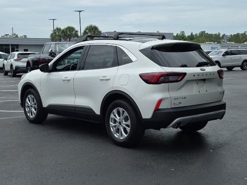 Certified 2023 Ford Escape Active w/ Tech Pack #1 AWD/4WD image 13
