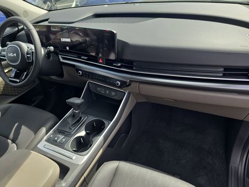 New 2026 Kia Carnival image 11