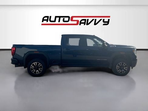Used 2021 GMC Sierra 3500 AT4 w/ AT4 Premium Plus Package AWD/4WD image 8