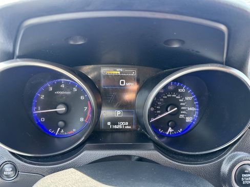 Used 2017 Subaru Outback 3.6R Touring w/ Popular Package #5A AWD/4WD image 18