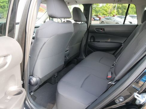 Used 2024 Toyota Corolla Cross LE image 14