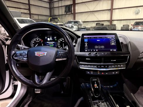 Used 2021 Cadillac CT5 Sport image 29