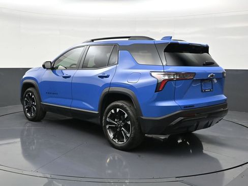 Used 2025 Chevrolet Equinox RS w/ Safety and Technology Package image 3