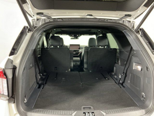 Used 2026 Ford Explorer ST-Line AWD/4WD image 33