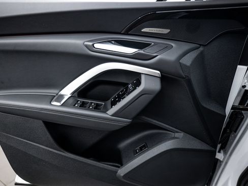 New 2025 Audi Q5 Premium Plus image 13