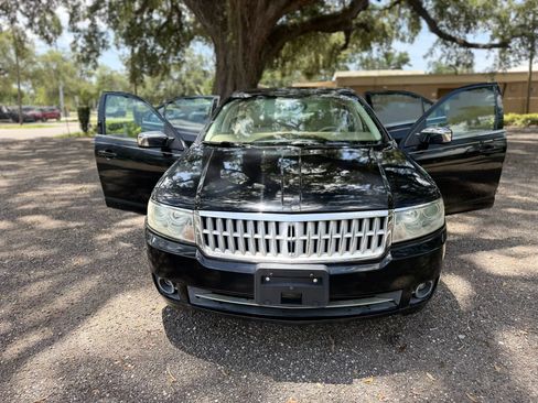 Used 2009 Lincoln MKZ FWD image 2