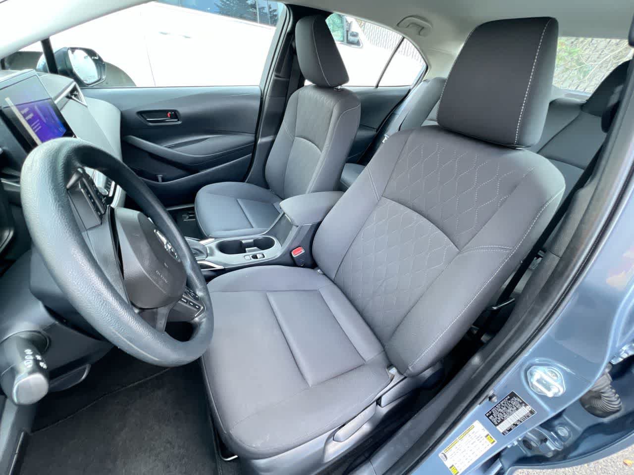 Used 2023 Toyota Corolla LE FWD image 11