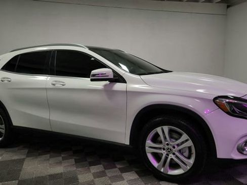 Used 2020 Mercedes-Benz GLA 250 4MATIC image 27