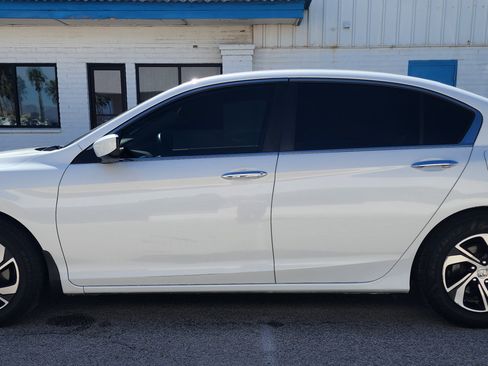 Used 2016 Honda Accord LX image 8