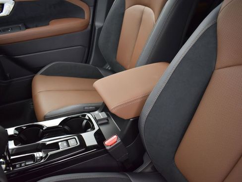 Used 2026 Subaru Forester Touring image 14