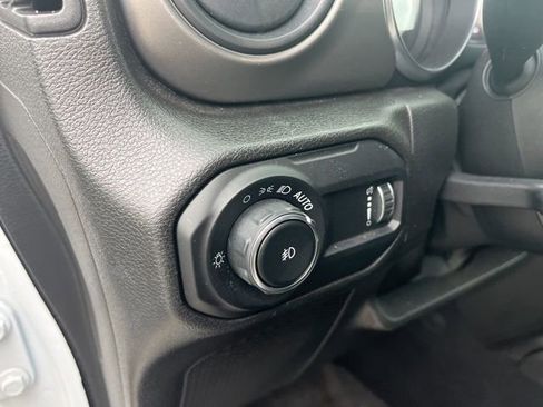 Used 2023 Jeep Wrangler Unlimited Sport image 13