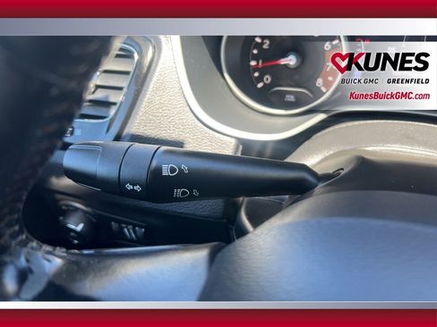 Used 2020 Jeep Compass Limited w/ Rear Convenience Group AWD/4WD image 14