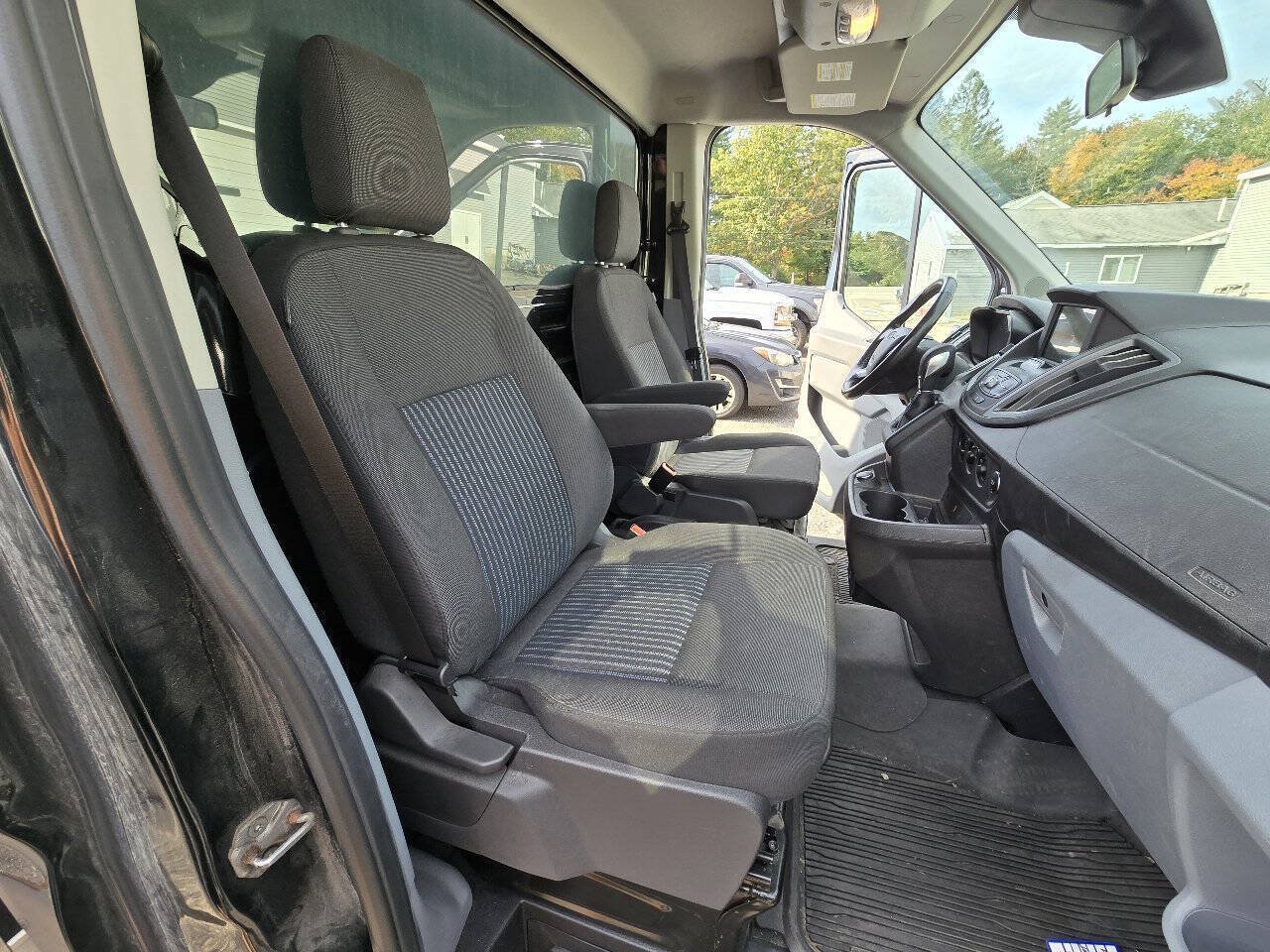 Used 2019 Ford Transit 350 156 DRW RWD image 10