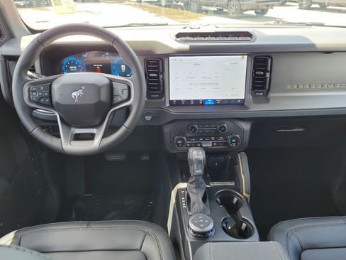 New 2026 Ford Bronco Badlands AWD/4WD image 12