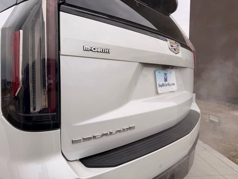 Used 2022 Cadillac Escalade Sport Platinum image 40