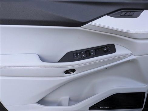 New 2026 Jeep Cherokee Overland image 16