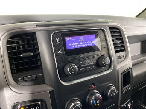 Used 2015 RAM 1500 Express AWD/4WD image 23