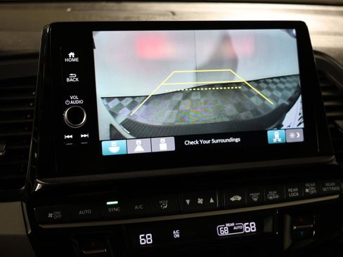 Used 2026 Honda Odyssey EX-L image 17