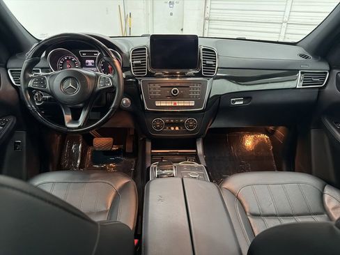 Used 2017 Mercedes-Benz GLS 450 4MATIC image 22